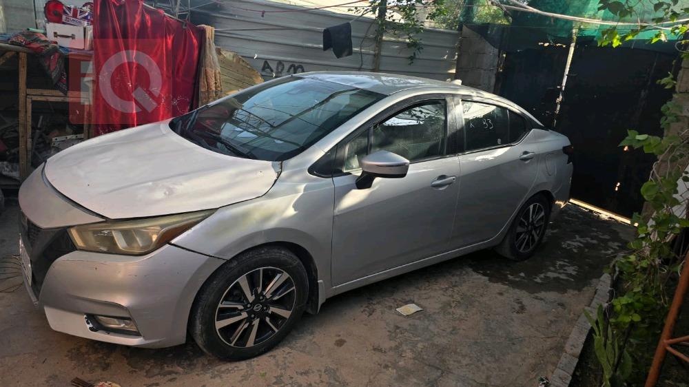Nissan Versa